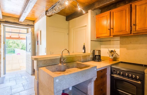 Themines House | Elegant Stay in Thémines
