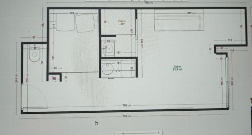 Biarritz Apartment | Elegant studio, 2-4 people, WiFi, pool, parking