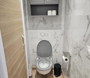 Biarritz Apartment | Elegant studio, 2-4 people, WiFi, pool, parking