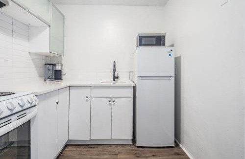 St. Petersburg - Clearwater Apartment | Elegant Studio Apartment in Downtown St Pete - Great Community Events!