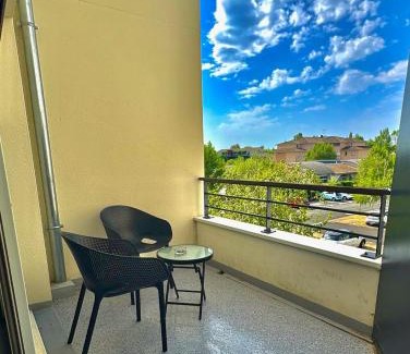 Libourne Apartment | Elegant Studio in Libourne