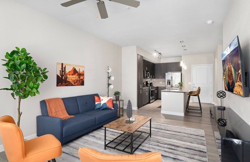 Riverside Apartment | Elegant Tempe Hideaway: Private Patio, Resort-Style Amenities
