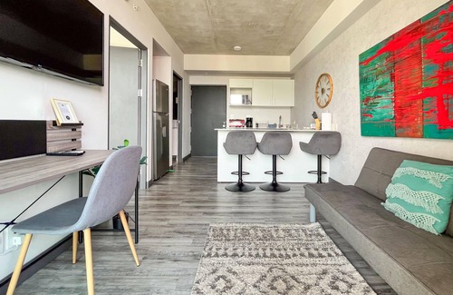 Mata Redonda Apartment | Elegant Urban at 12, Pool, Gym and Stylish