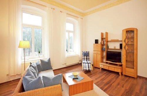 Grunhainichen Villa | Elegant Villa in Borstendorf, cleaning included