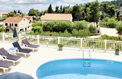 Sumartin Villa | Elegant Villa in Brač with Private Pool