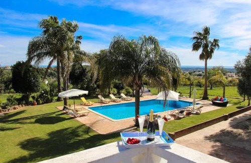 Cerro do Mocho Villa | Elegant Villa in Loulé with Private Pool