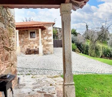 Caminha Villa | Elegant Villa near Caminha with Private Pool