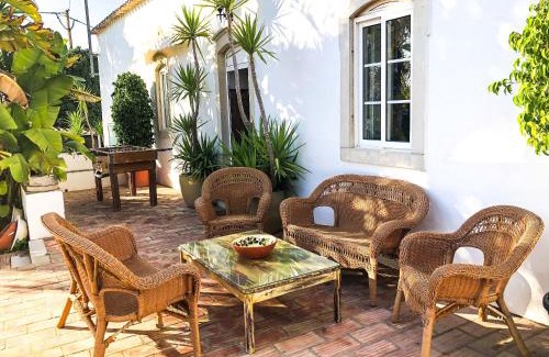 Cerro do Mocho Villa | Elegant villa with sea view in Loulé + private pool