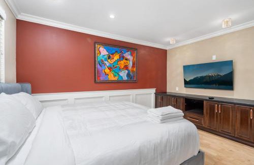 West Vancouver House | Elegant West Vancouver Estate with Ocean Views