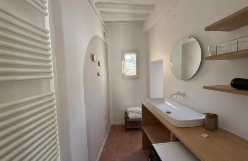 Old Town Apartment | Elegant with Exclusive Terrace in Perugia Downtown