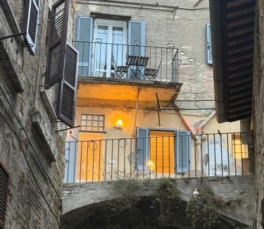 Old Town Apartment | Elegant with Exclusive Terrace in Perugia Downtown