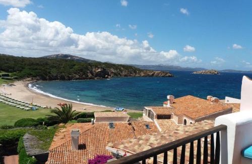 Capo Ferro Apartment | Elegante Appartamento vista mare I Delfini di Cala del Faro Porto Cervo Cala Granu