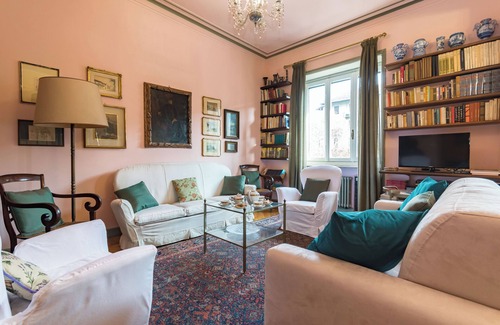 Crocetta Apartment | Elegante e raffinato in zona Crocetta