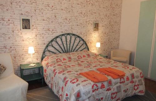 Vanchiglietta Apartment | Elegante, signorile bilocale lungo il fiume Po