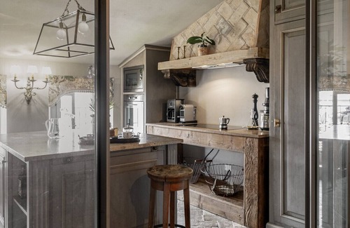 Massa Apartment | Eleganza e Relax Sulle Colline Toscane Vicino Alla Principali Mete Turistiche !