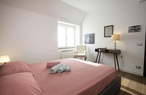 Nervi Apartment | Eleganza in centro a Nervi, a 2 passi dal mare.