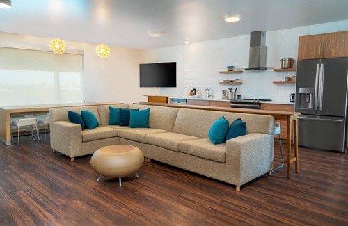Sacramento Hotel | Element Sacramento Airport