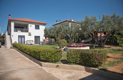 Nea Propontida Villa | ELENA'S VILLA WITH VIEW