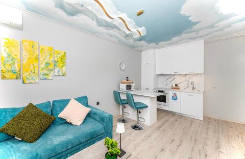 Plovdiv Center Apartment | ElenartLux - Baby Cot - Pets Allowed - Free Parking & Fast Wi-Fi