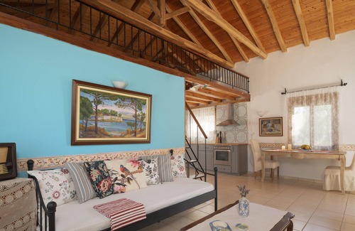 Skiathos House | Eleni's Charming Cottage, ideal for Couples or Families seeking Natural Living