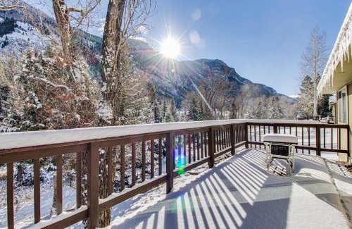 Carbondale House | Elephant Mountain Cabin at Filoha Meadows