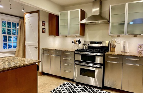 Edmond House | Elevated, aesthetic, Edmond oasis- Amazing location!