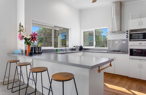 Ohope House | Elevated Beach Oasis - Ohope Beach Holiday Home