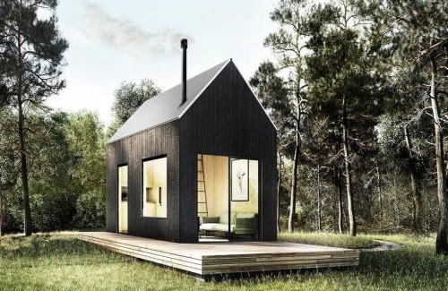 Oakwood House | Elevated Escape: A-Frame Serenity at Lake Noire