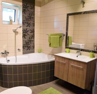Gardony House | Eleven Apartman Agárd