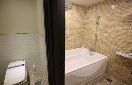 Hwaseong Hotel | Elga Hotel