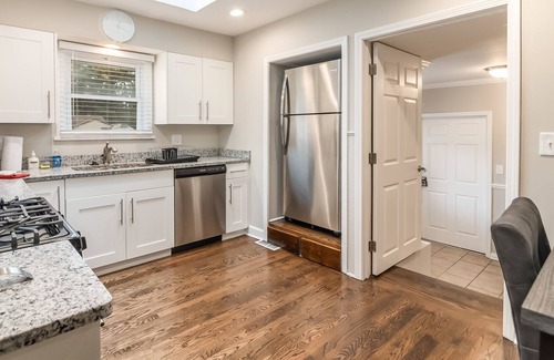 Elgin House | Elgin FHS Rental- Jay St