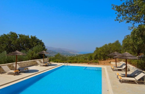 Ano Vouves Hotel | Elia Hotel & Spa