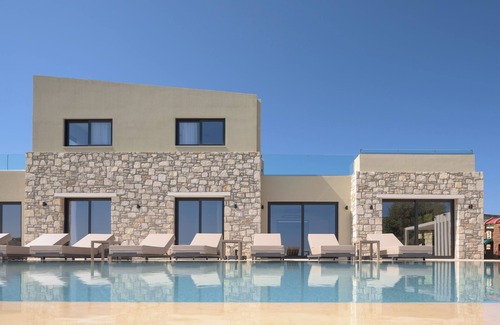 Asteri Villa | Elia Villa, with Pool, SeaViews & Iconic Design