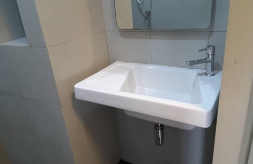 Phra Khanong House | Elio Condominium near Sukhumvit Onnut.