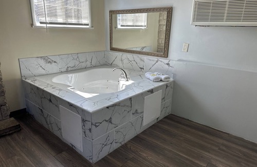 South Holland Hotel | Elite Inn & Suites