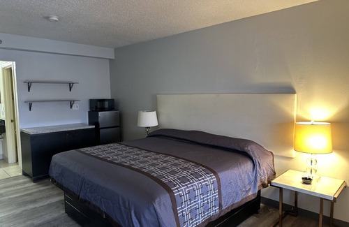 South Holland Hotel | Elite Inn & Suites