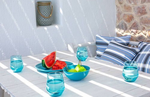 Exomytis Villa | Elite Santorini Villa Aegean Melody Suites 1 Bedroom Heated Outdoor Jacuzzi Vlyxada