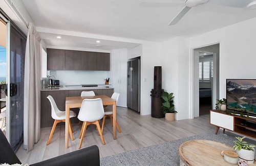 Tugun Apartment | Eliza on the Beach - Beachfront Coastal With Ocean Views - Min. 3 Night Stays!