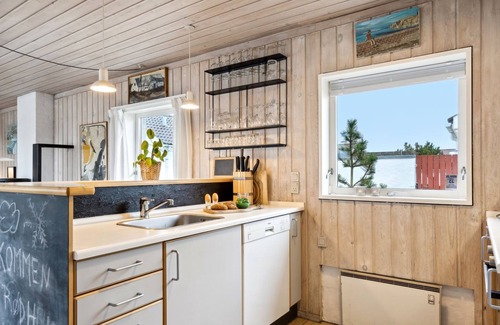 Rødhus House | "Eljene" - 700m from the sea by Interhome