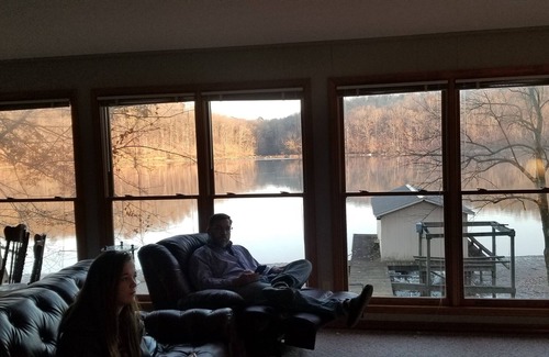 Athens House | Elk Estates Home over looking the beautiful Elk River