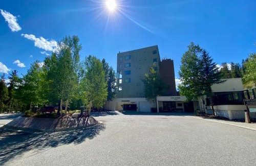 Keystone House | Elk Run Villas 9574 by SummitCove Lodging