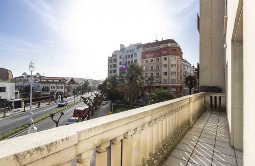 Gros Apartment | Elkano | The Rentals Collection