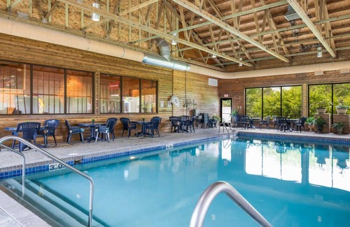 Elkhart Lake Villa | Elkhart Lake Wisconsin. One King Bed and Pullout Sofa Suite.