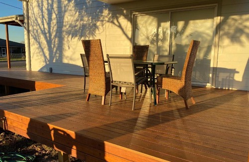 Ellalong House | Ellalong Lagoon Home with a view