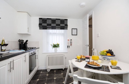 Gardenstown House | Ellie-Jo Cottage by Interhome