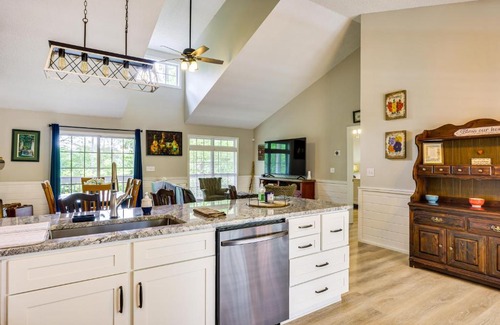 Ellijay House | Ellijay Escape Hike, Shop, Explore and More!