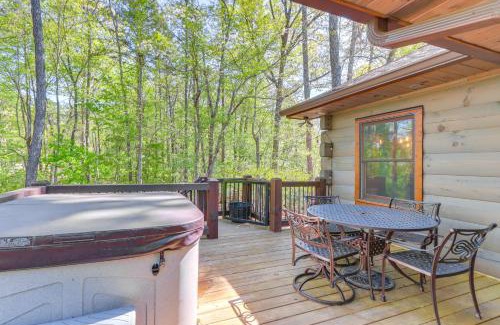 Ellijay House | Ellijay Mountain Cabin with Hot Tub and Spacious Deck
