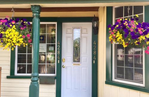 Niagara Falls Bed & Breakfast | Ellis House Bed & Breakfast