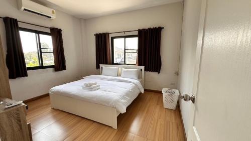 Nong Hoi House | Elly's Home