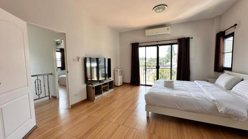 Nong Hoi House | Elly's Home